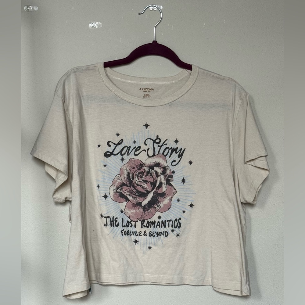 Love Story graphic crop tee, sz xxxl